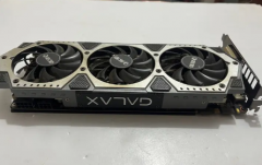 出影驰GTX970 4G骨灰黑将版 三风扇散热，6pin+8